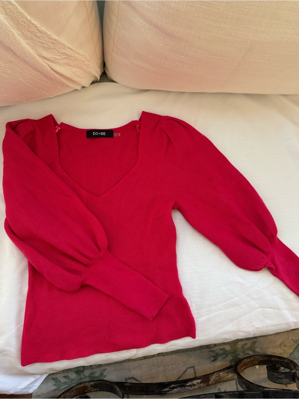 DO+BE Ribbed Crewneck sweater bubble sleeve Top in Hot Pink - Picture 2 of 6